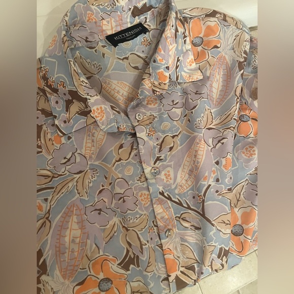 Kittenish L/S Button Down Blouse - Picture 11 of 13